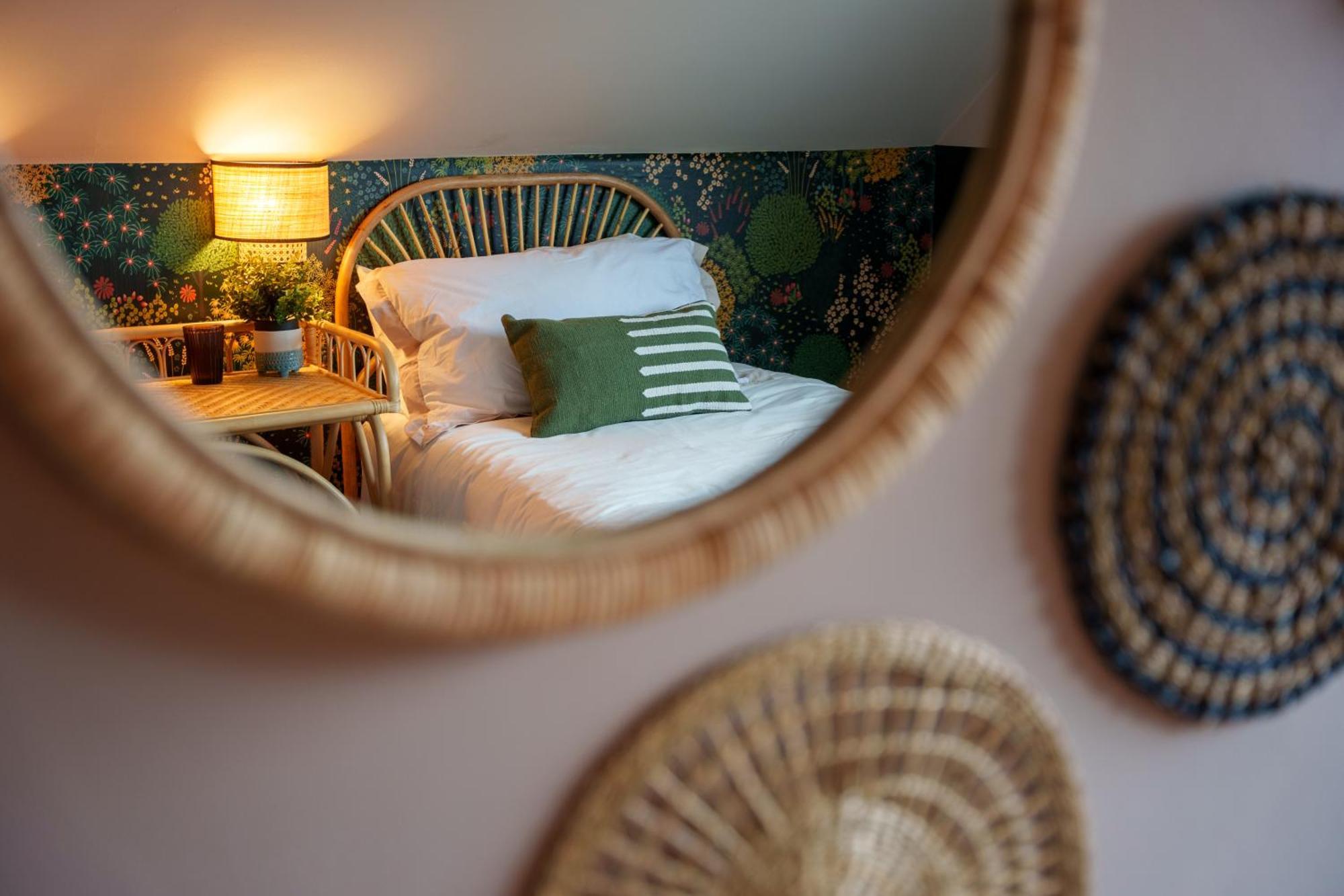 Stay With Airhgt @ Luxe Apartment In Central Harrogate Bagian luar foto